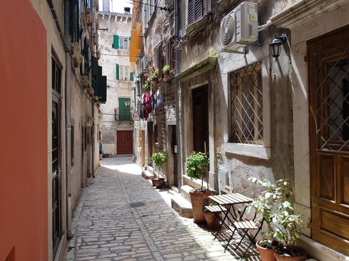 Captain'S Residence Rovinj Luaran gambar